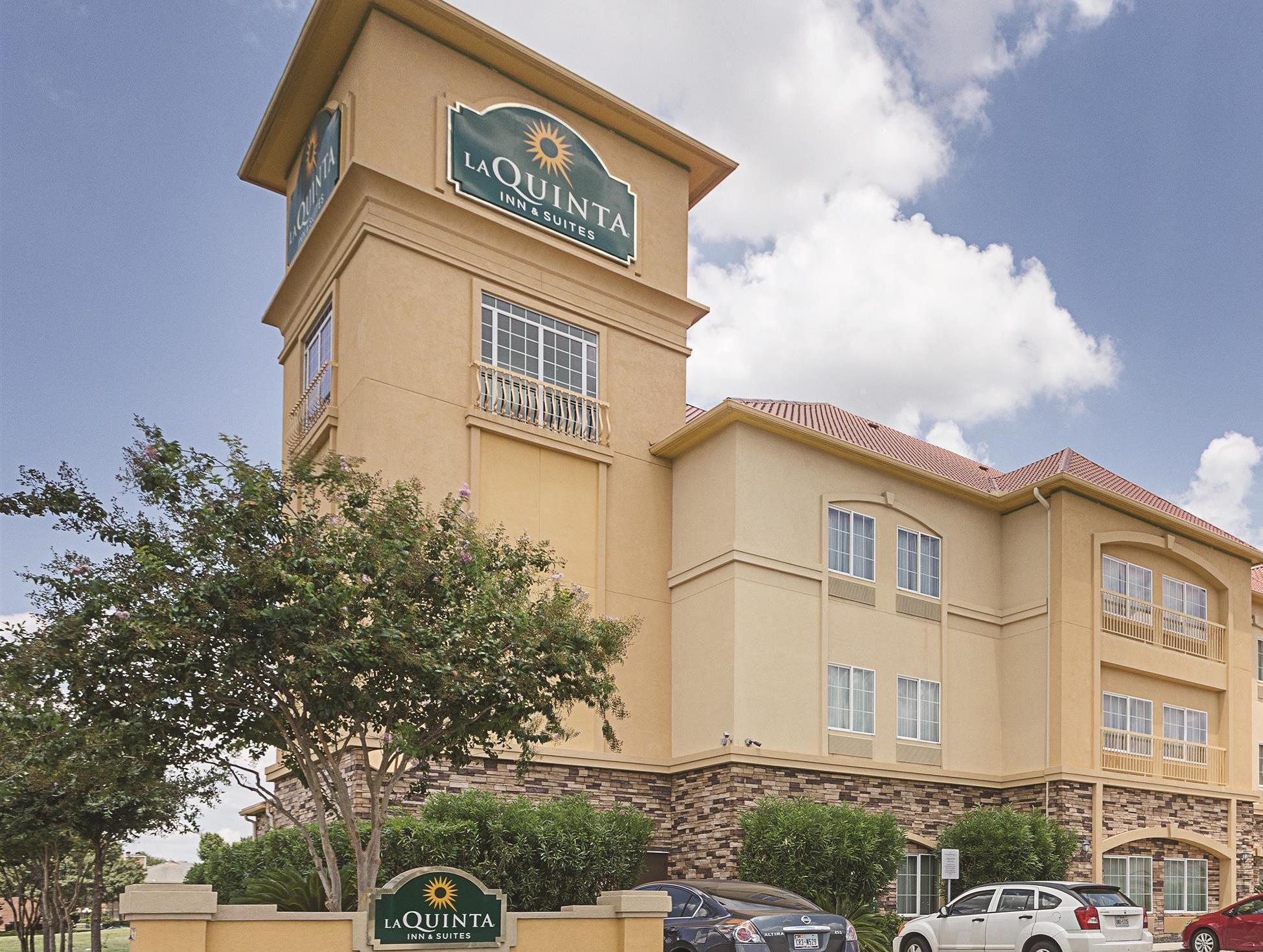 Готель La Quinta By Wyndham Houston Energy Corridor Екстер'єр фото