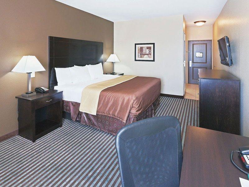 Готель La Quinta By Wyndham Houston Energy Corridor Номер фото