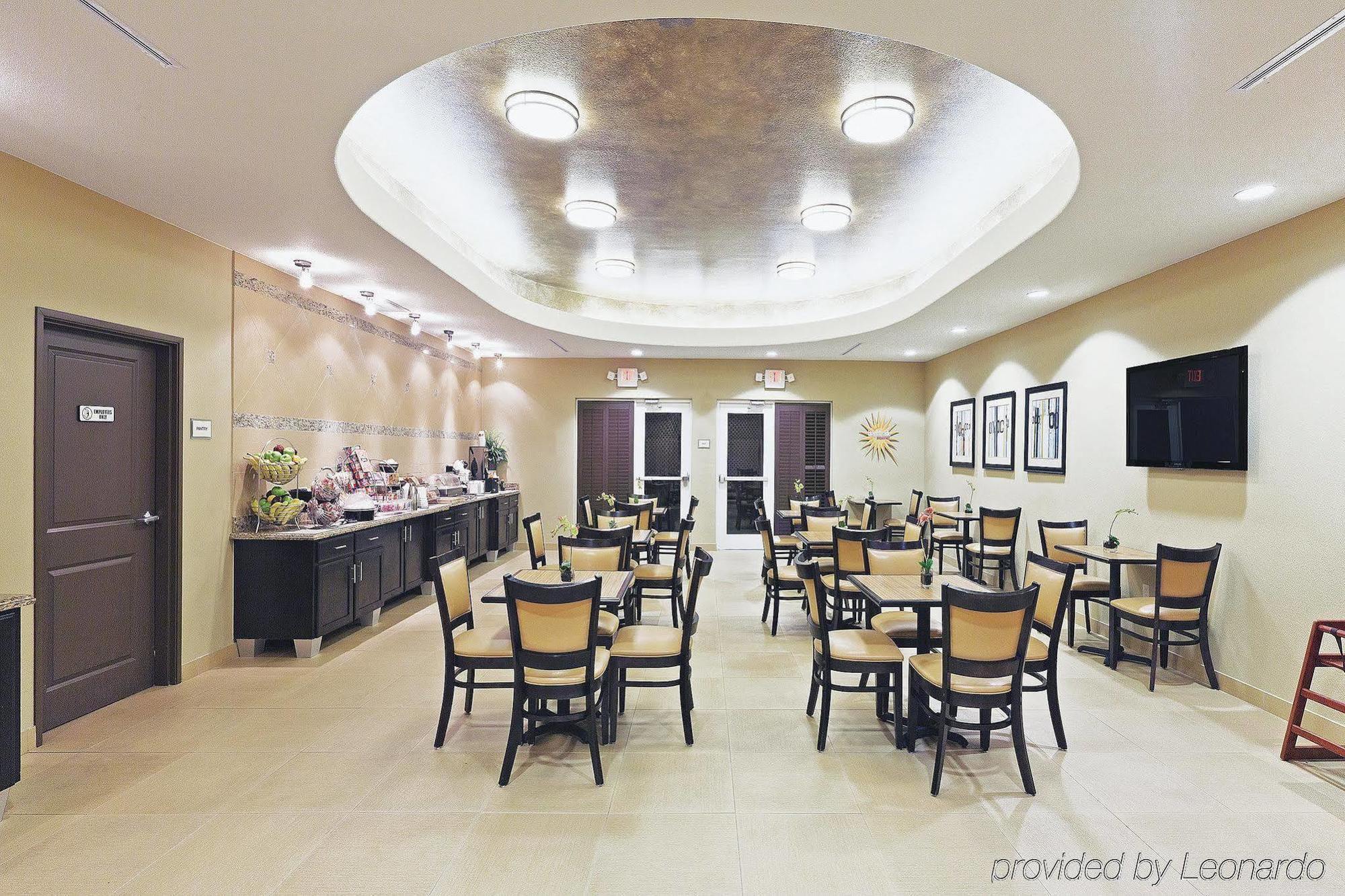 Готель La Quinta By Wyndham Houston Energy Corridor Ресторан фото